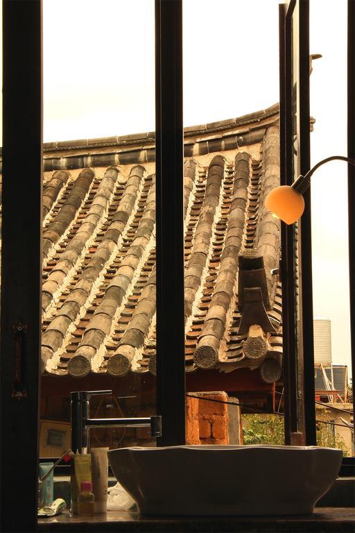 Lijiang Baisha Free Time Designed Hotel エクステリア 写真