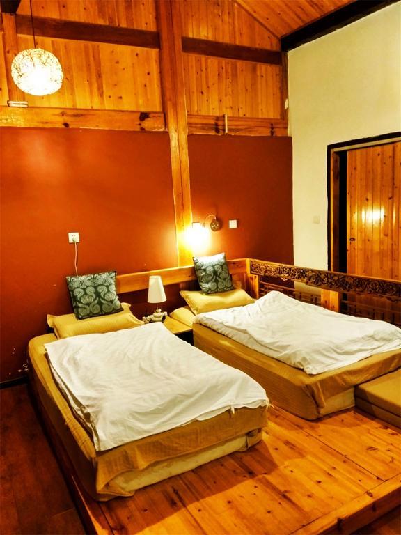 Lijiang Baisha Free Time Designed Hotel エクステリア 写真